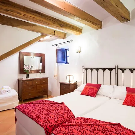Caseres Santa Eulària des Riu